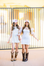 Load image into Gallery viewer, hook &#39;em graduate LUXE box
