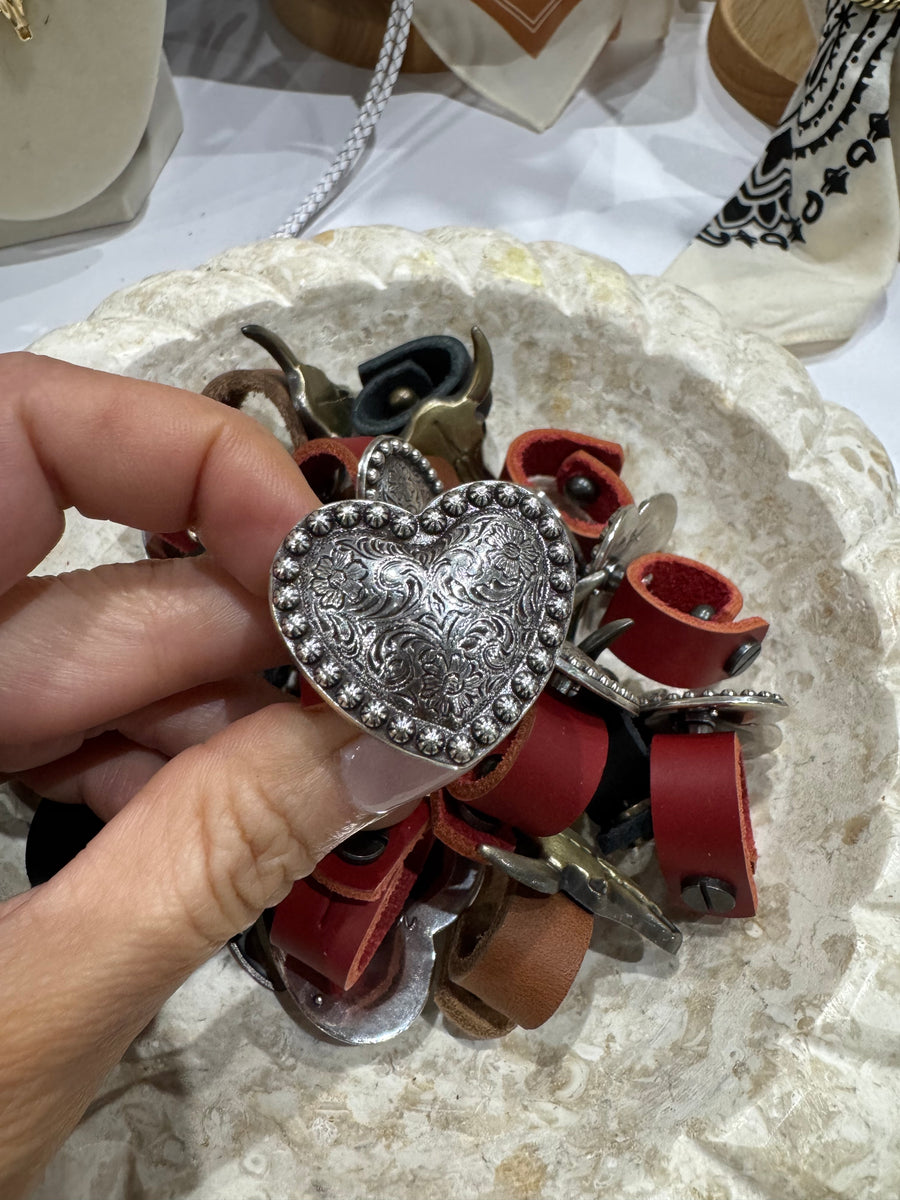 Leather concho slide – November Maker