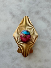 Load image into Gallery viewer, Dahlia O
